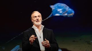 What's at the bottom of the ocean -- and how we're getting there | Victor Vescovo