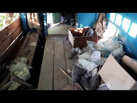 Залез в одну старую заброшку она находиться в глубоких почти кустах