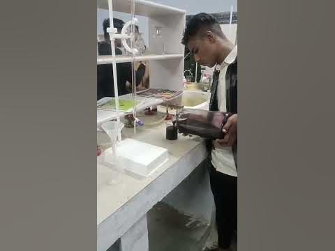 KMnO4 solution in chemistry lab🧨 - YouTube