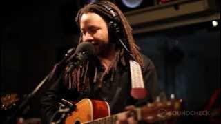 MiWi La Lupa: 'A New Way Home,' Live On Soundcheck