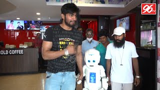 Beast-க்கு Robo-வை கூட்டிட்டு வந்த Tharshan.. Google Kuttappan movie team watch Beast