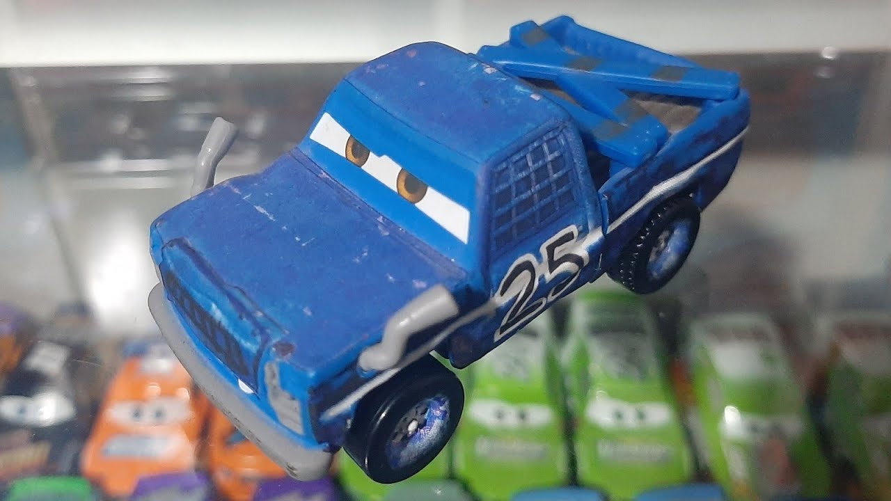 Mattel Disney/Pixar Cars 3 Broadside (Thunder Hollow Racer) Demolition