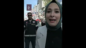 اعتدى عليها ومنعها من التحدث باللغة العربية لا مكان للعرب في تركيا ارجعي إلى بلدك 
