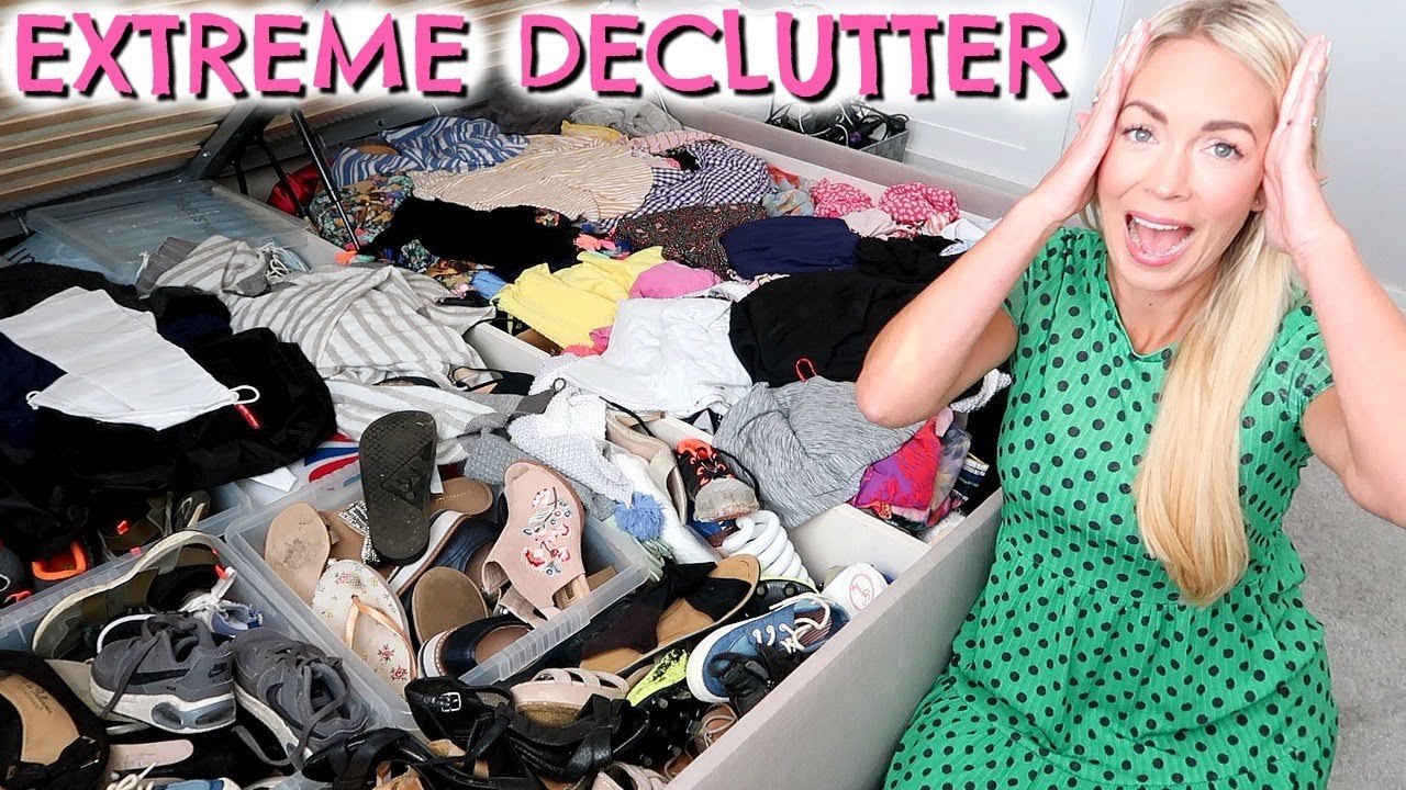 EXTREME DECLUTTER + CLOSET KONMARI | CLEAN WITH ME | WHAT'S UNDER MY ...
