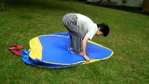 How to fold a pop up beach tent