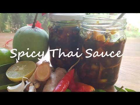 HOMEMADE SPICY THAI SAUCE | healthy raw vegan recipe
