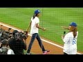 Mone davis throws perfect first pitch dodgers 9214