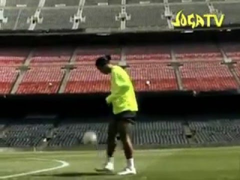 Ronaldinho SHOW The FreeStyler (surat53)