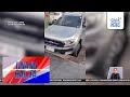 SUV, nahulog sa hukay sa kalsada sa Brgy. San Rafael 2 | Unang Balita