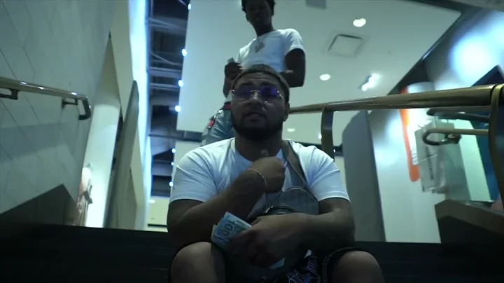 Jody Cash - "In Yo Face" Ft. @Kash Keek  (Official...
