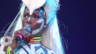 Video thumbnail of "Grace Jones live at North Sea Jazz 2017 , "Pull up to the bumper""