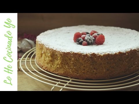 Video: Bizcocho De Almendras Con Fresas