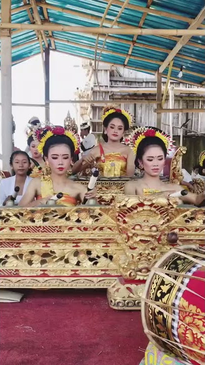 Sekaa Gong Putri Cantik-cantik terbaru #taksubali  #shorts #gong #bali #tiktokviral #gadisbali