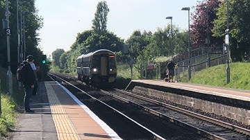 Class 158 Passing South Gyle 2 tone