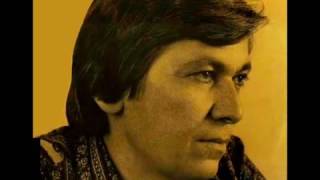 Xrysanthos (Χρύσανθος) - Bir Mumdur