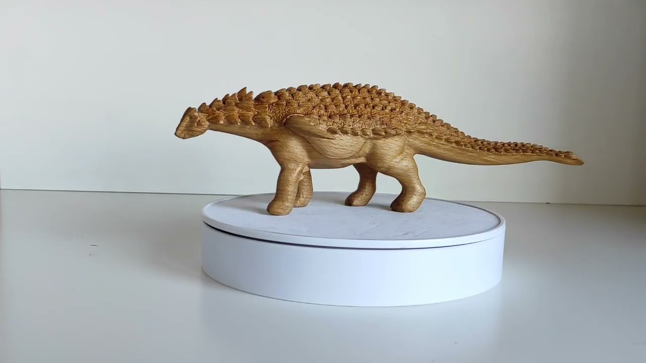 ロシア 木製の恐竜ボレアロペルタ、木製の手彫りの彫刻 Papaofsaurs