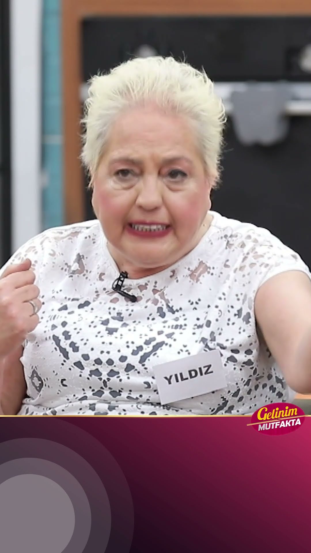 Gelinini ve oğlunu eve almamış! #GelinimMutfakta #Shorts