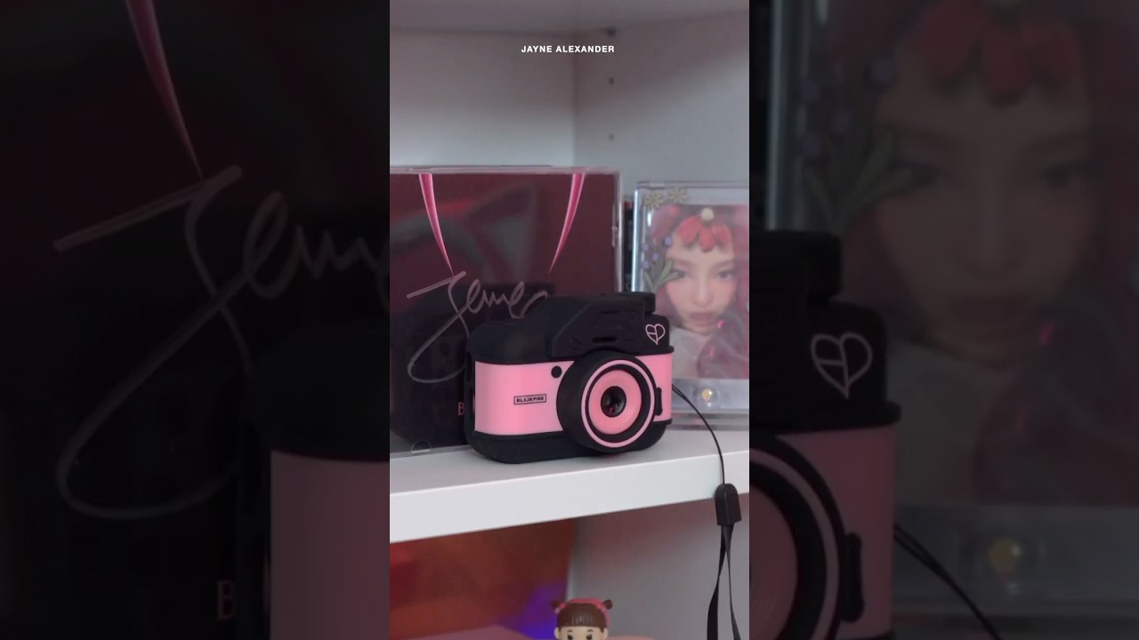 Blackpink Mini Camera - YouTube