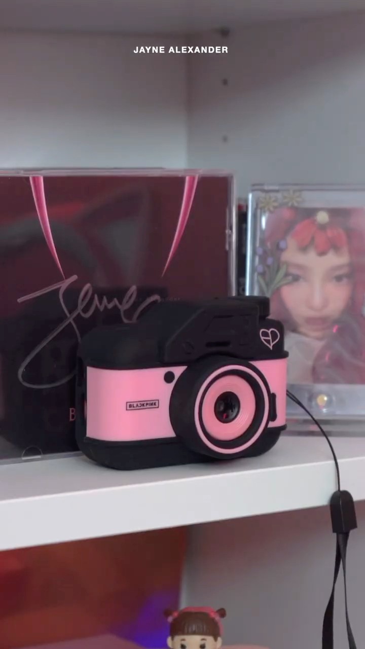 Blackpink Mini Camera - YouTube