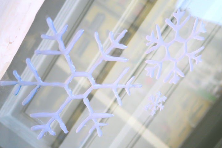 500 Adesivi Gommapiuma Glitterati A Forma Di Fiocco Di Neve - 3 Dimensioni (1,5 - 4,5 Cm) - Autoadesivi Per Decorazioni Natalizie E Lavoretti Creativi - 4