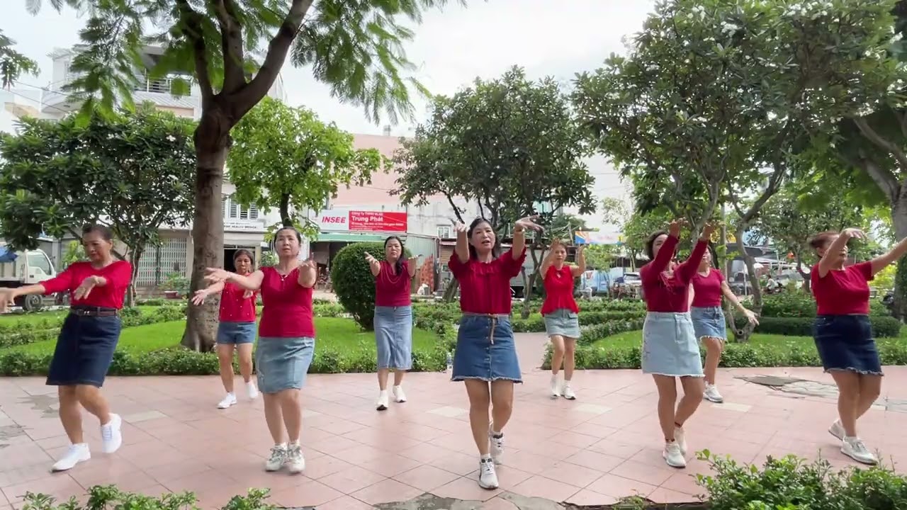Cô giáo vùng cao | Sunny Team | Dance Cover