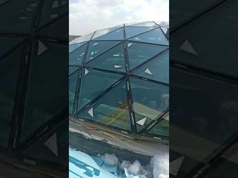 قبة زجاج
