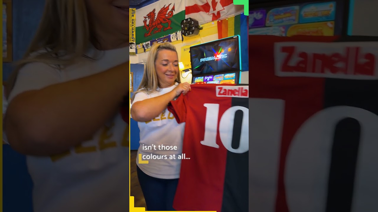 Самый красочный паб "Лидс Юнайтед"! 