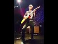 アコースティックギターを とんでもなく破壊的に弾くイケメン野郎 part4 #アコースティックギター #shredguitar  #凄技 #crazy  #イケメン #shorts