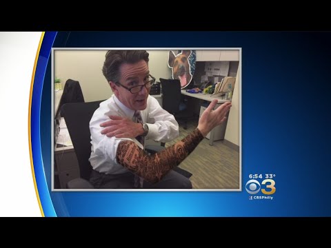 Jim Donovan Shows Off His Arm 'Tattoo'