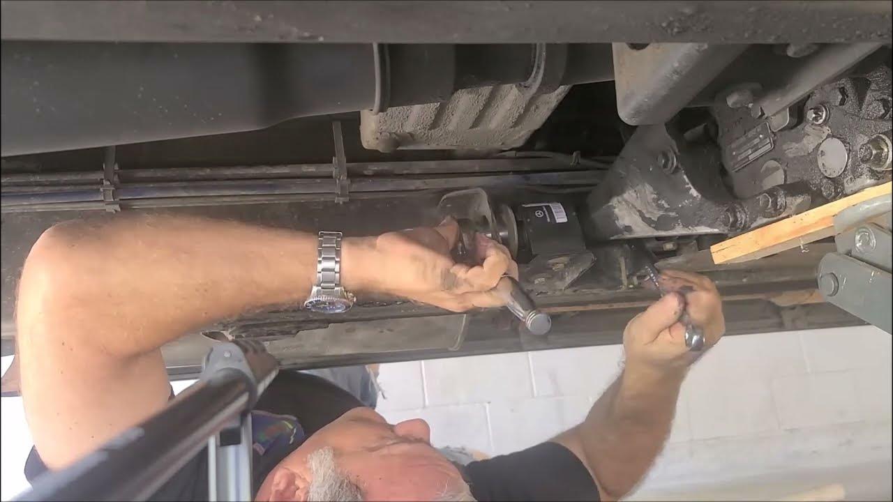 G500 Transfer case mount replacement YouTube