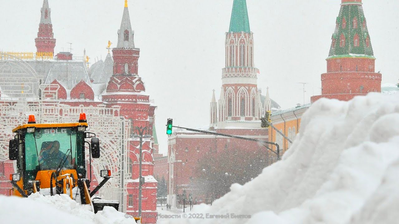 Снег в москве вчера