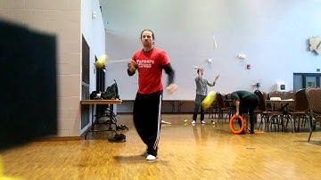 Poi: Trick of the Week #9 - Crazy No Beat Barrel Roll Weave!