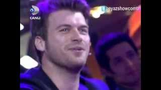 Kıvanç Tatlıtuğ Milyon Kere Ayten Şiiri - Beyaz Show 2013