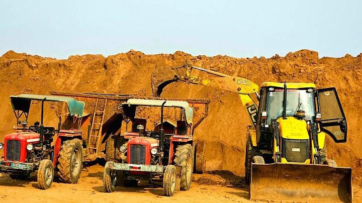 Jcb 3dx Backhoe Machine Loading Mud in 2 Massey Tractors I Jcb and Tractor video