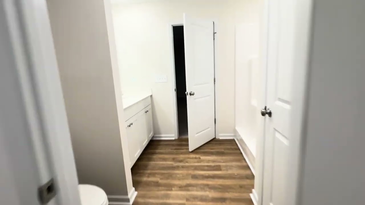 2215 Roadster Pony- Dogwood Floor Plan