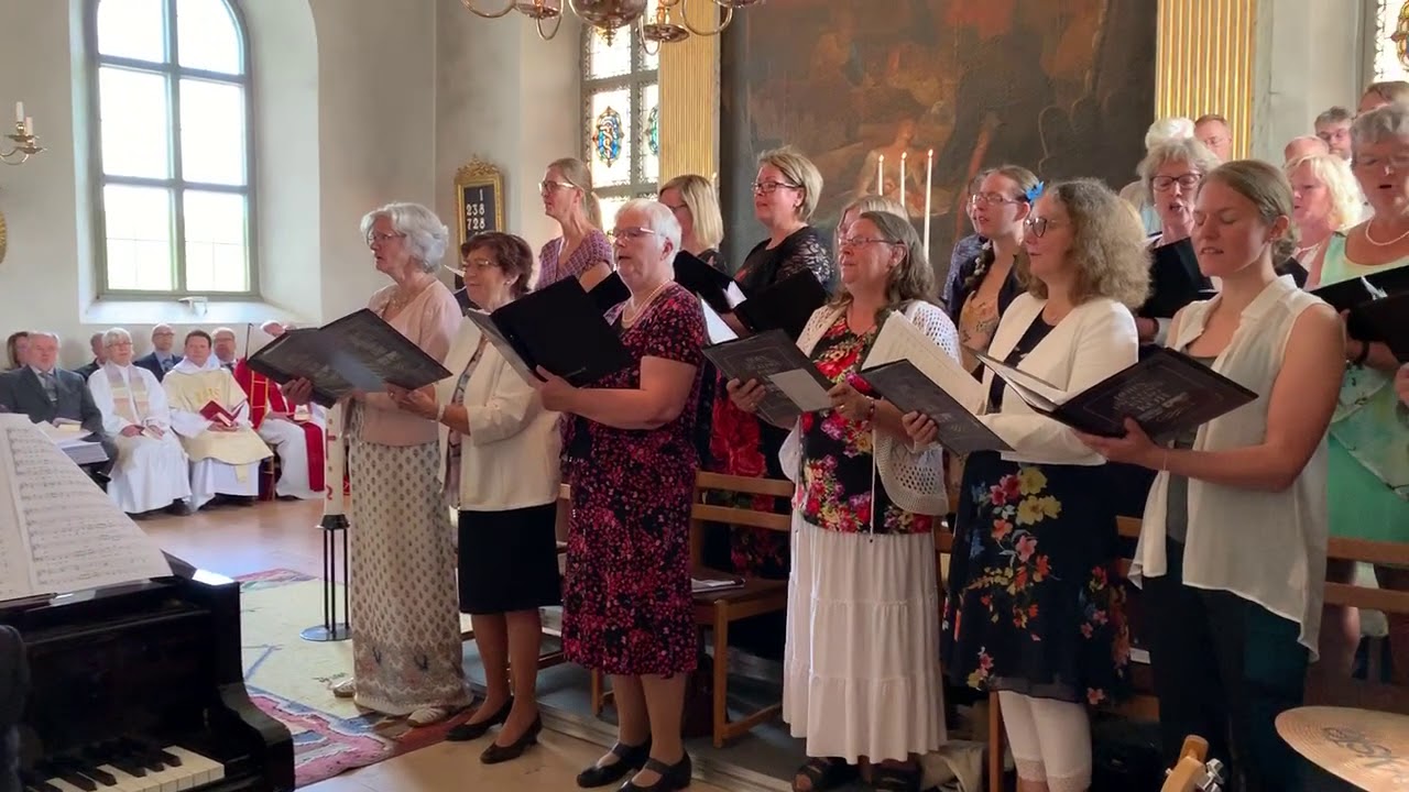 lov pris och ära Horn/Hycklinge kyrkokör och Kinda Gospel YouTube