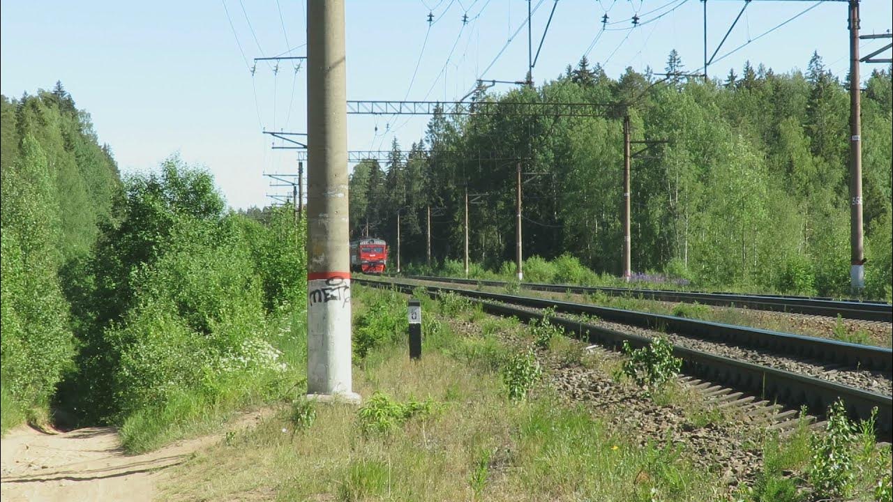 Станция мюллюпельто. Станция лемболово ленинградская область. Тэп70-0262. Станция лемболово платформа. Карельский перешеек октябрьской железной дороги.