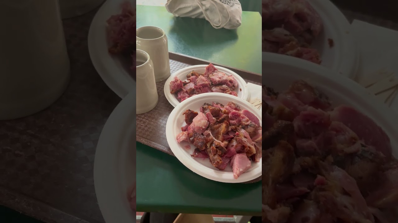 Огромная атмосферная пивная 1621 года на 5000 кв.м.!  Augustiner Bräu Mülln 