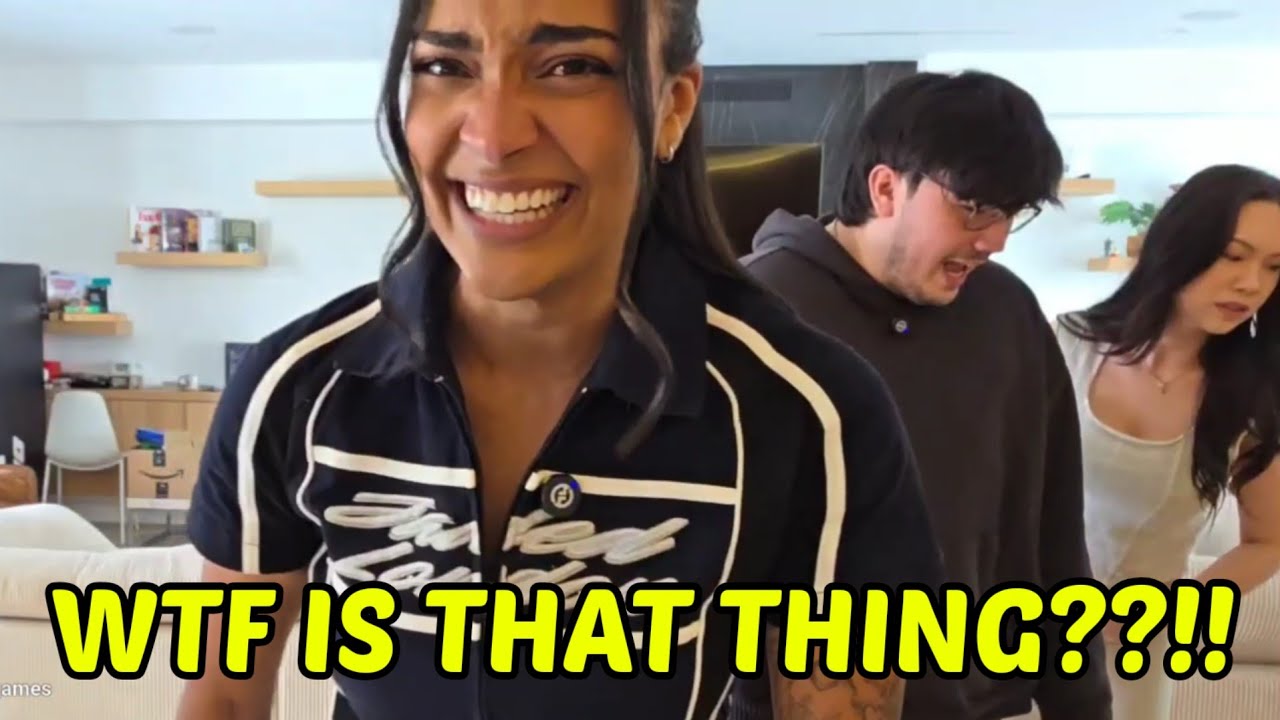 When John and Jodi Found Out Whats in Sydney's Kitchen