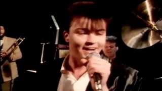 Paul Young - Love Of The Common People (Official Music Video) HD