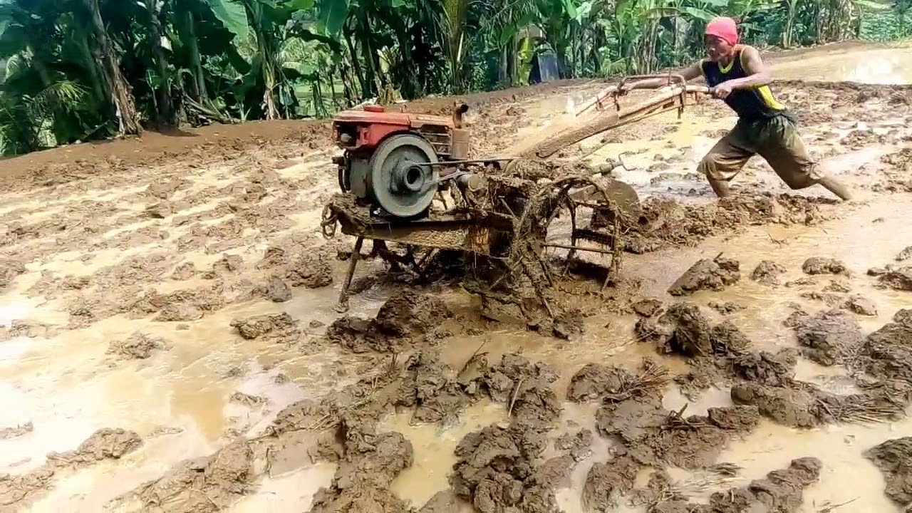 KERJA kerasI TRAKTOR SAWAH  QUiCK G600 MESIN  YANMAR  MULAI 