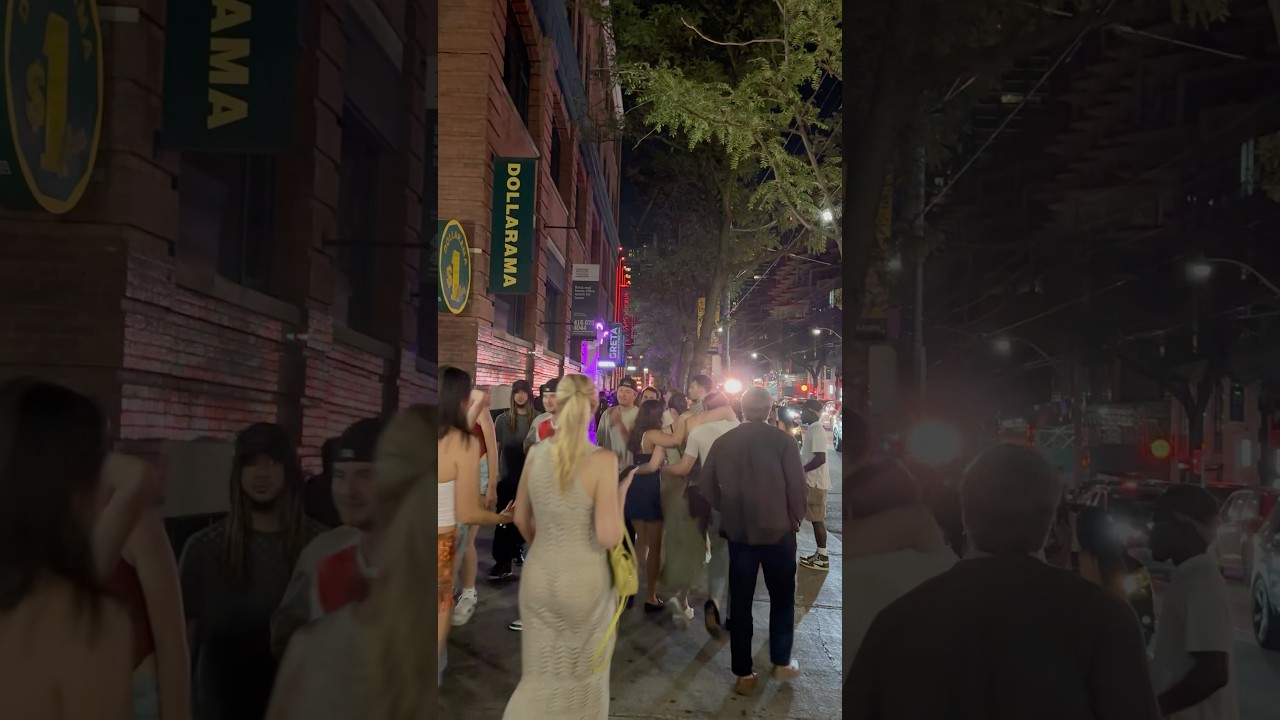 Toronto 🇨🇦 nightlife at King St West