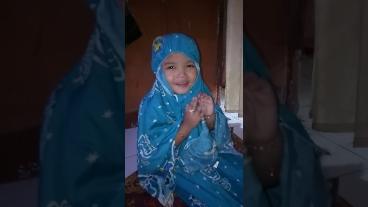 Anak Kecil Belajar Sholat Lucu Youtube