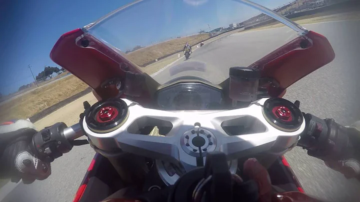 1299 Panigale @  Laguna Seca Session 2