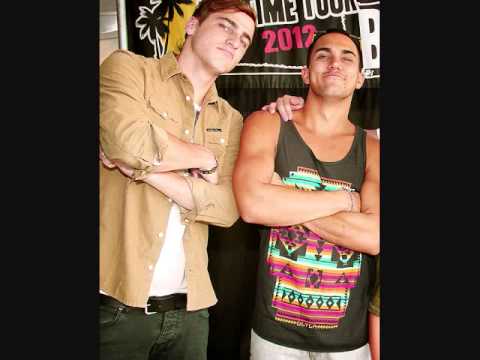kendall schmidt and carlos pean jr