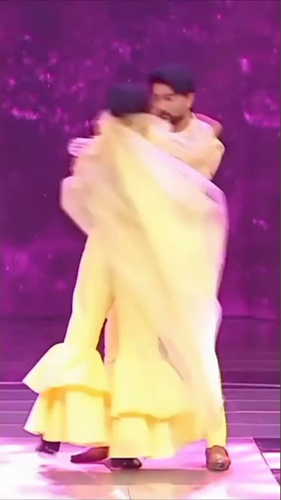 Imlie Aryan romantic dance❣️ in Ravivaar with star parivaar🥰🥰 #arylie #imlie