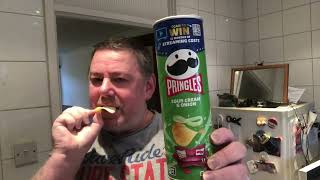 Marks Remarks: Pringles Sour Cream & Onion Crisps Review