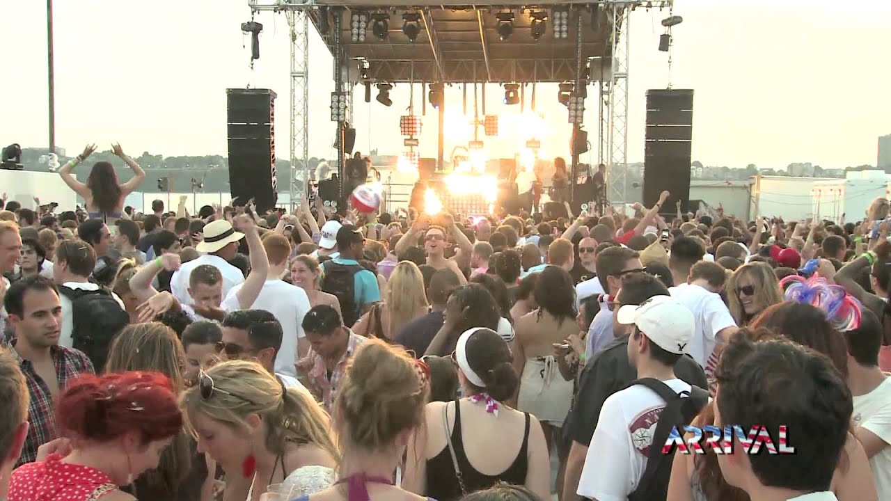 Short video from July 4th ArrivalNYC at Pier 92