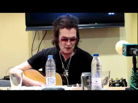 "Cold" - Glenn Hughes (Black Country Communion 2)