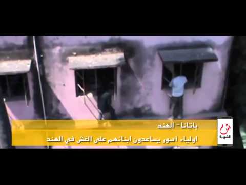علوم الشبيبة اولياء أمور يساعدون ابنائهم على الغش في الهند